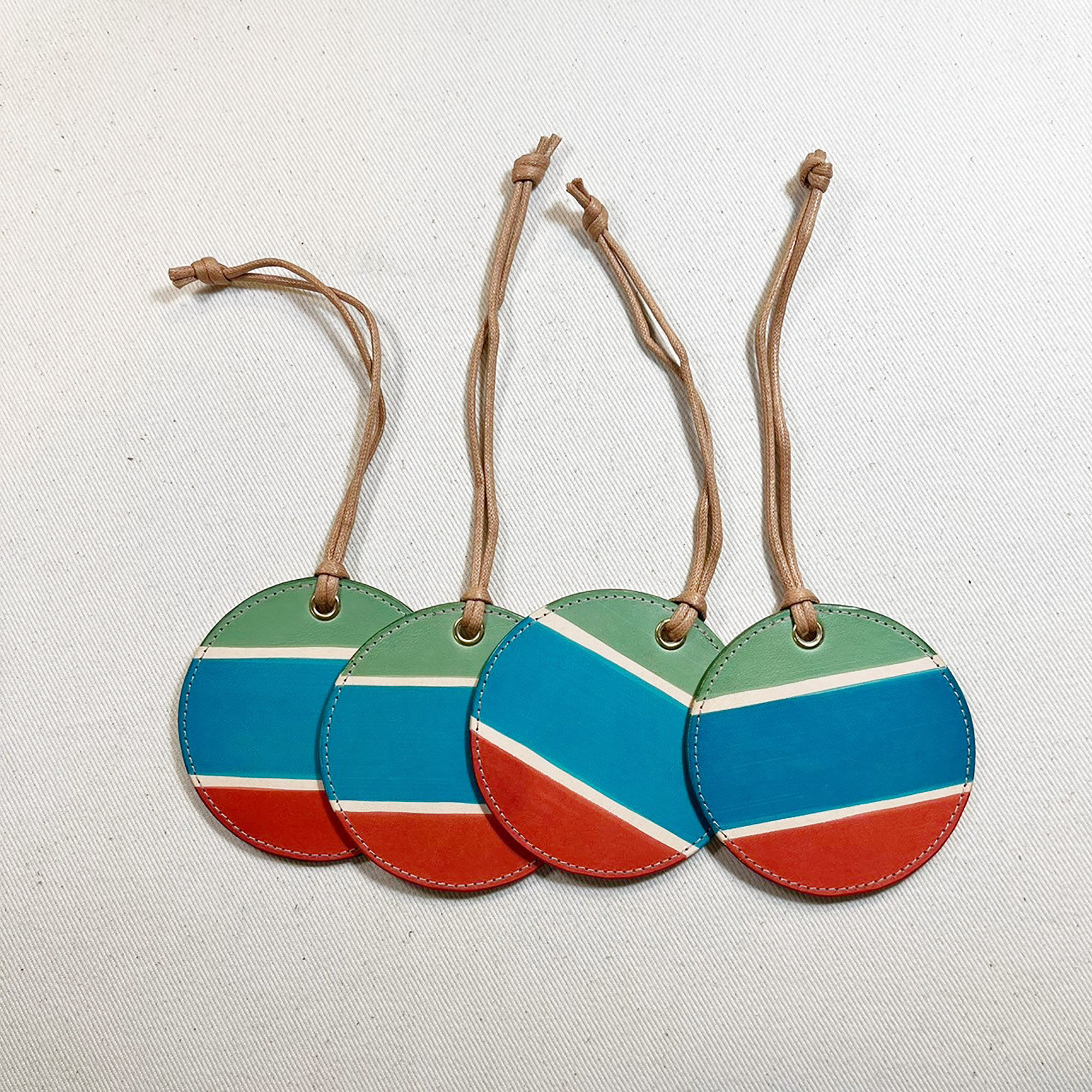 Vegetable tanned leather luggage tag_Ganzhi bag traditional three colors - Luggage Tags - Genuine Leather Multicolor